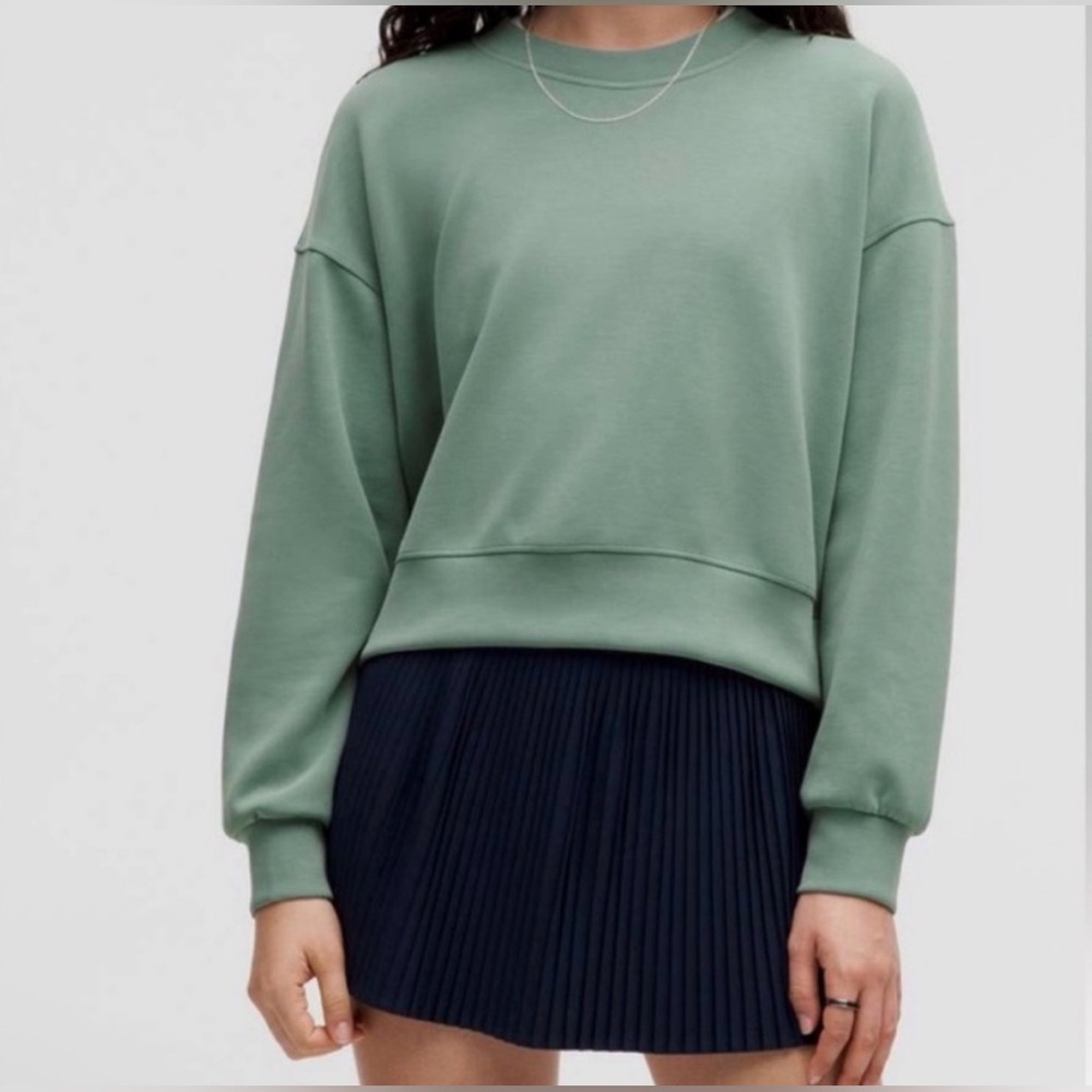 Lululemon Softstreme Perfectly Oversized Cropped Crew Sweatshirt Size 6 Gorpcore